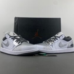 Air Jordan 1 Low Men's Shoes   553558-152