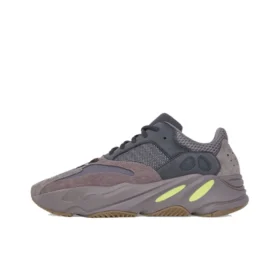 Yeezy Boost 700 Mauve