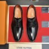 LOUIS VUITTON Men Cowhide Leather Shoes Suit Shoes 2 color