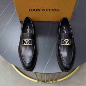 LOUIS VUITTON Men Cowhide Leather Shoes Suit Shoes