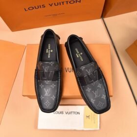 LOUIS VUITTON Men Cowhide Leather Suit Shoes Casual shoes